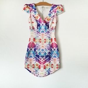 Street Heart Women's Sz 2 Mini Dress Cap Sleeve V-neck Watercolor Rounded Hem